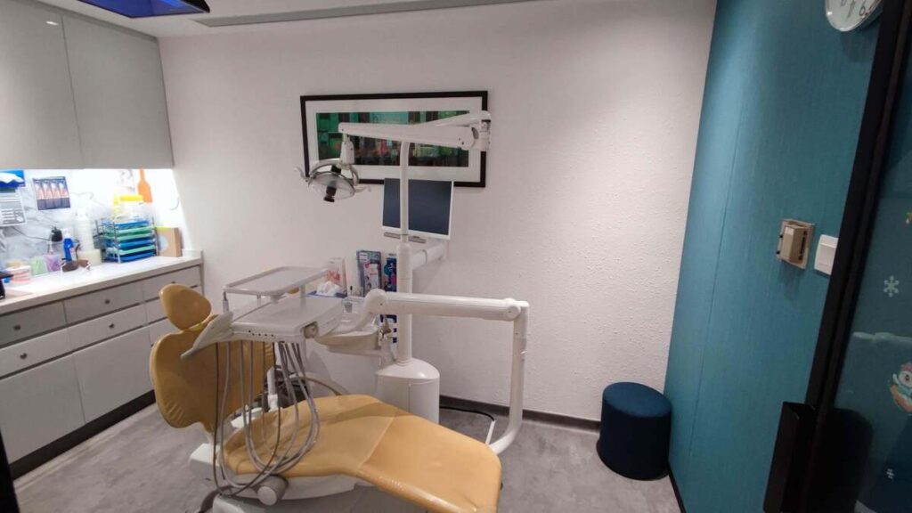dental cleaning 洗牙